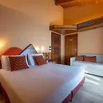 La - Sure Collection By Western Hotel