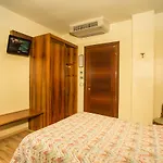 Hotel La - Sure Collection By Western