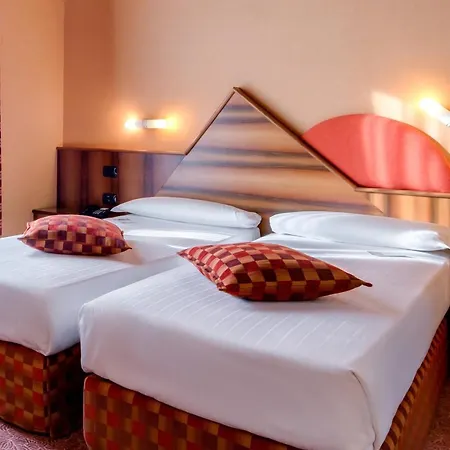 La - Sure Collection By Western Hotel Ivrea