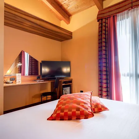 La - Sure Collection By Western Ивреа