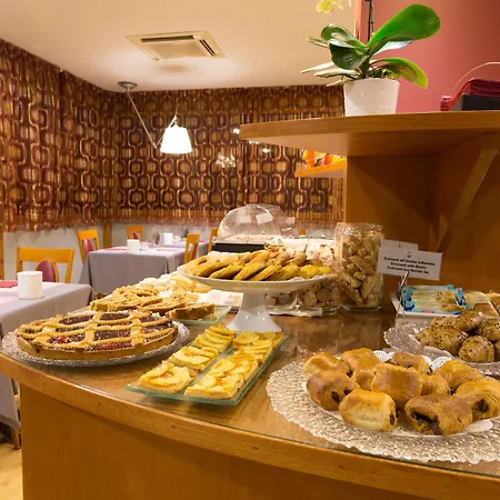 La - Sure Collection By Western 3*