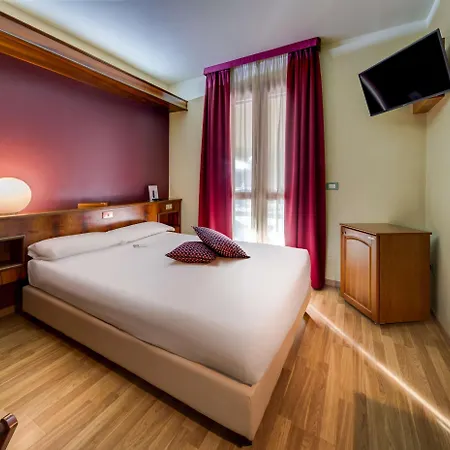 La - Sure Collection By Western 호텔 이브레아