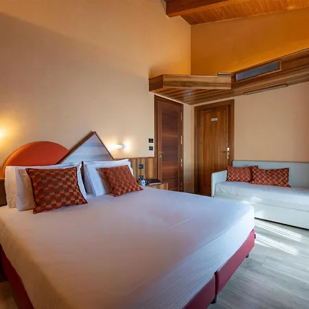 La - Sure Collection By Western 호텔