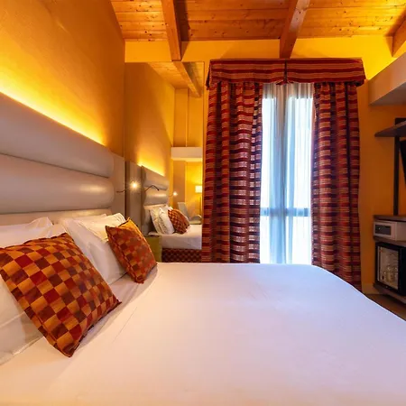 Отель La - Sure Collection By Western Ивреа