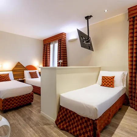 La - Sure Collection By Western 3* Ивреа