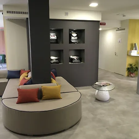 호텔 La - Sure Collection By Western