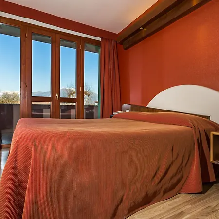 La - Sure Collection By Western 호텔