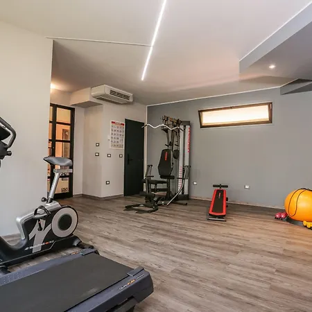 La - Sure Collection By Western 3*