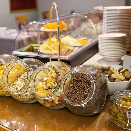 La - Sure Collection By Western 호텔 이브레아