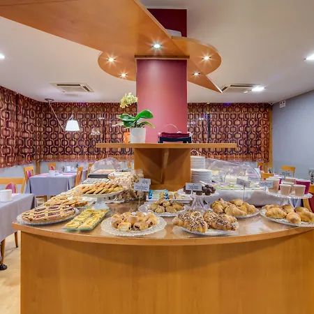 La - Sure Collection By Western 3*