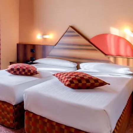 La - Sure Collection By Western 3*