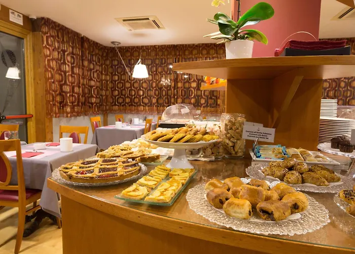 La - Sure Collection By Western 3*